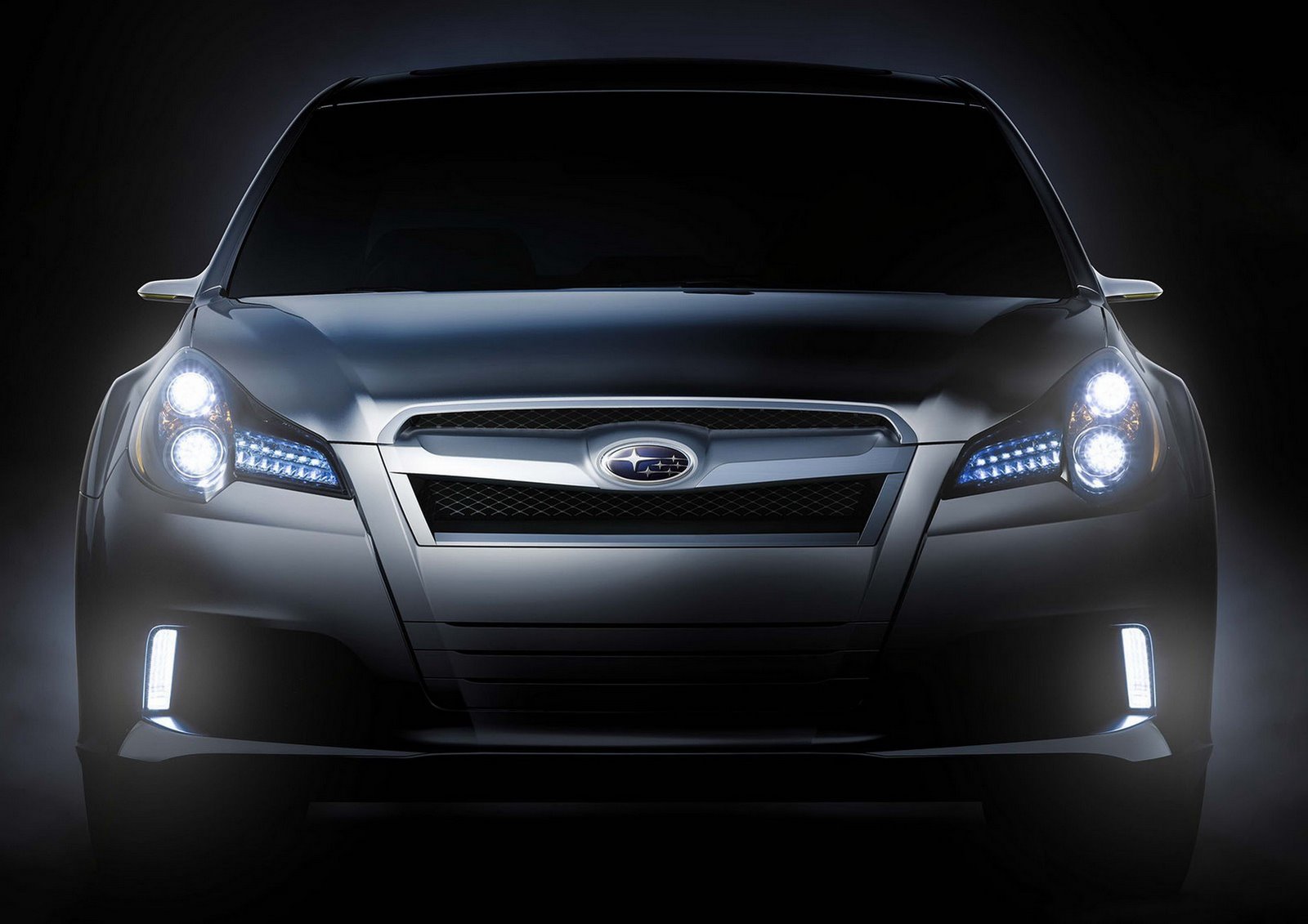 Subaru Legacy I: 10 фото