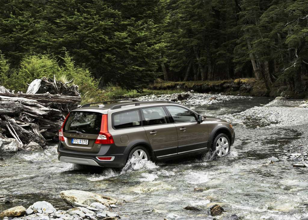 Volvo XC70 I: 11 фото